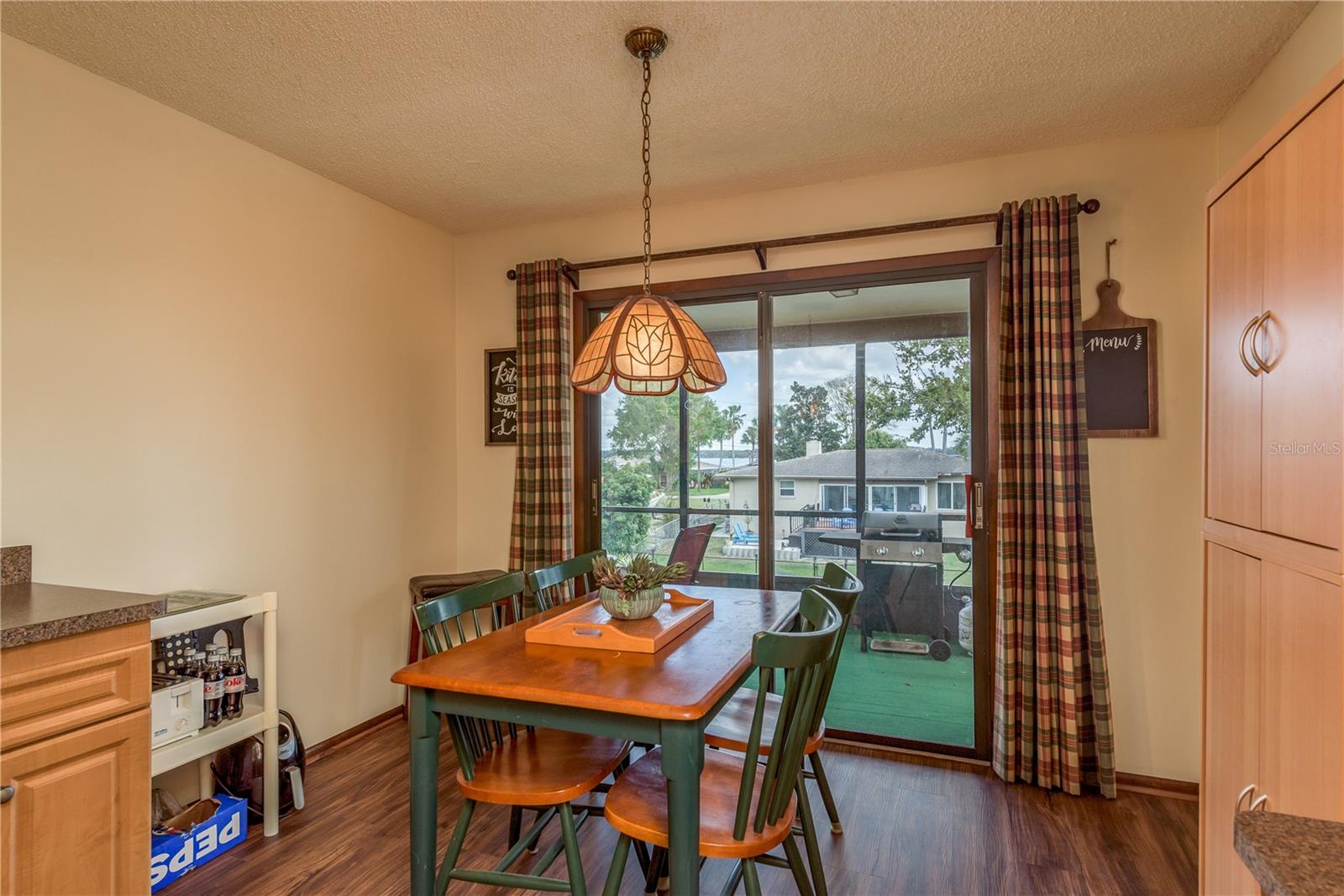 LAKE VIEW VILLAS - Residential