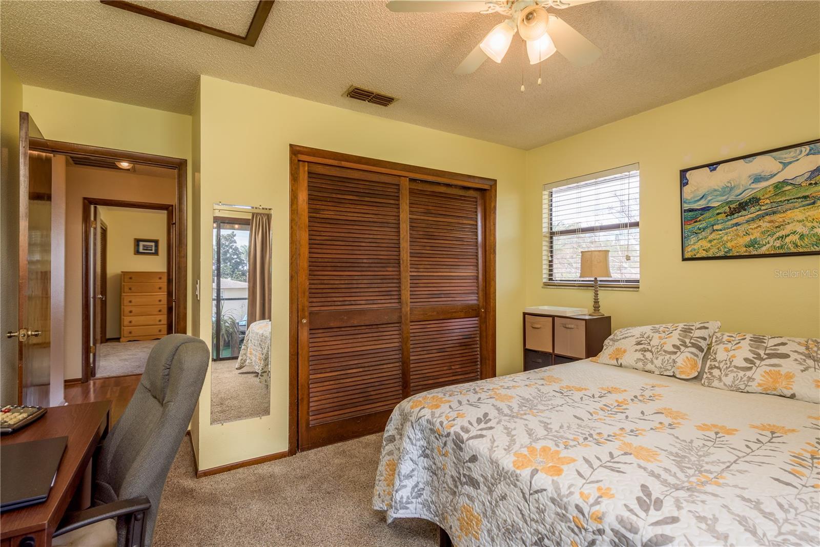 LAKE VIEW VILLAS - Residential