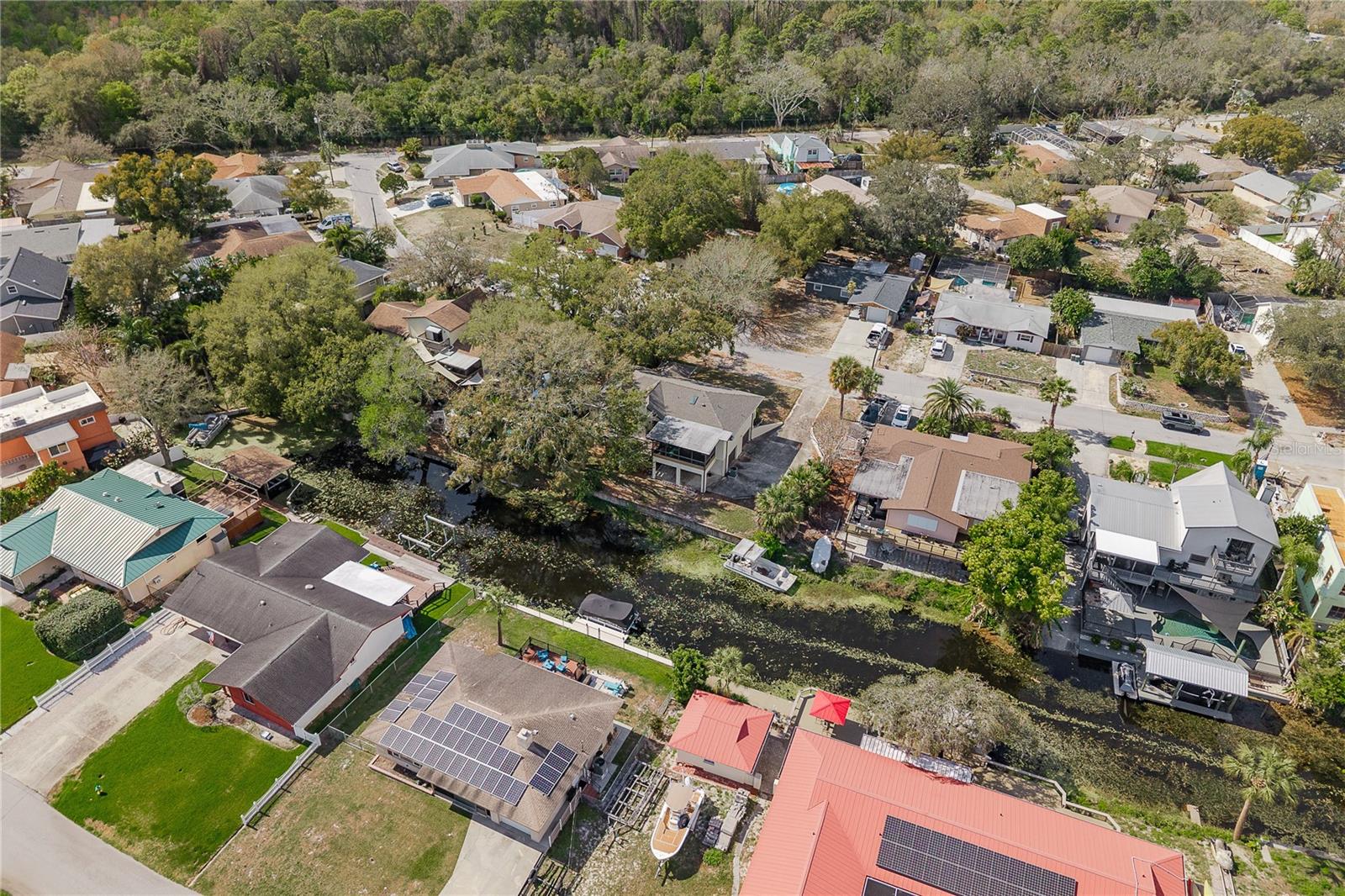 LAKE VIEW VILLAS - Residential