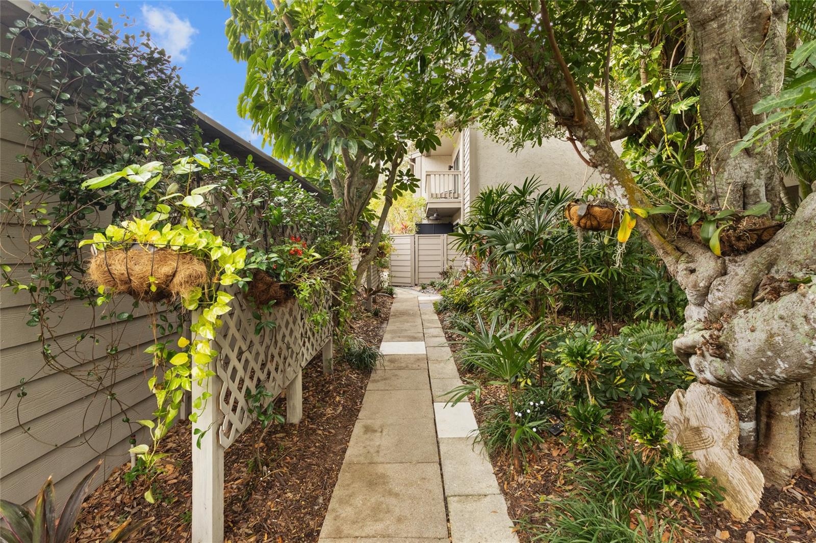 1633 BOATHOUSE CIRCLE 134, SARASOTA, FL, 34231 2 1633 BOATHOUSE CIRCLE 134