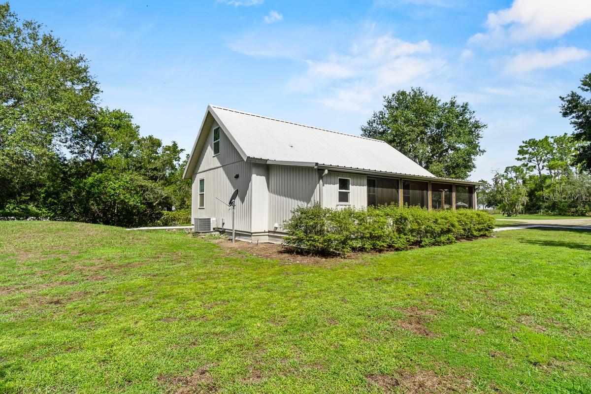 NOT IN A SUBDIVISION - Residential