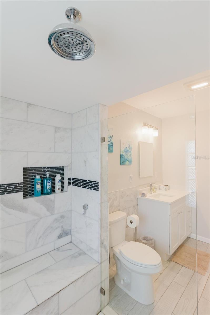 BEACHVIEW GROVE PARK 1ST ADD - Residential