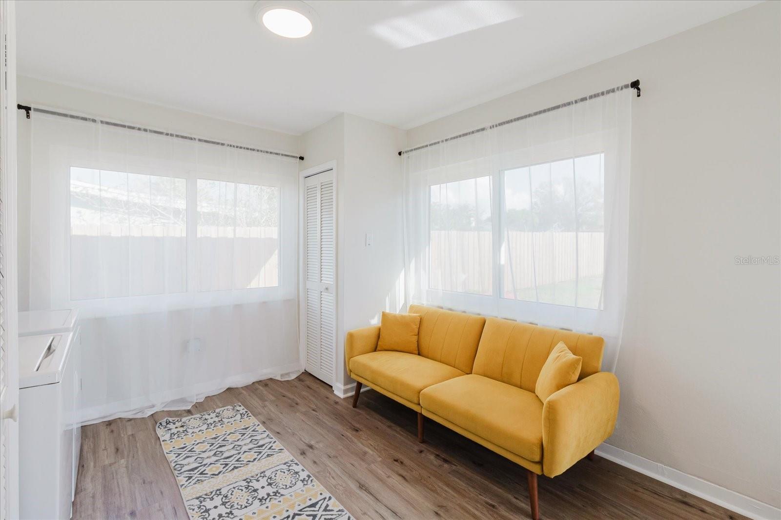 BEACHVIEW GROVE PARK 1ST ADD - Residential