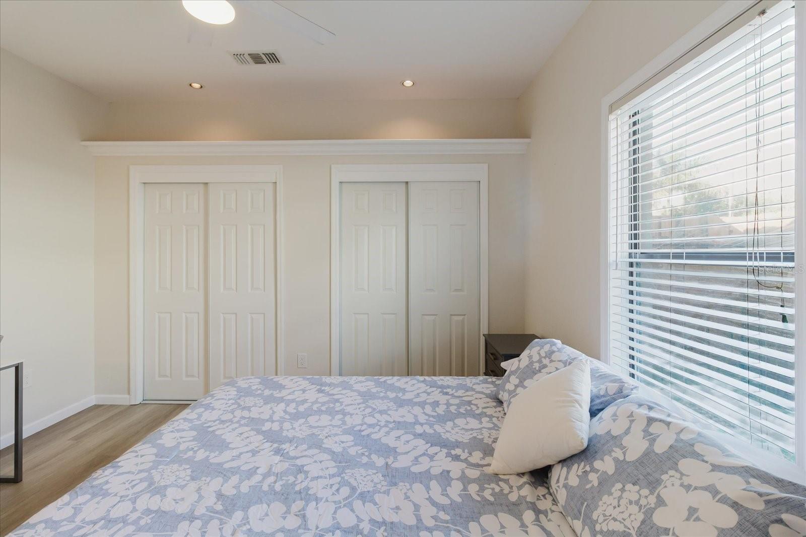 BEACHVIEW GROVE PARK 1ST ADD - Residential