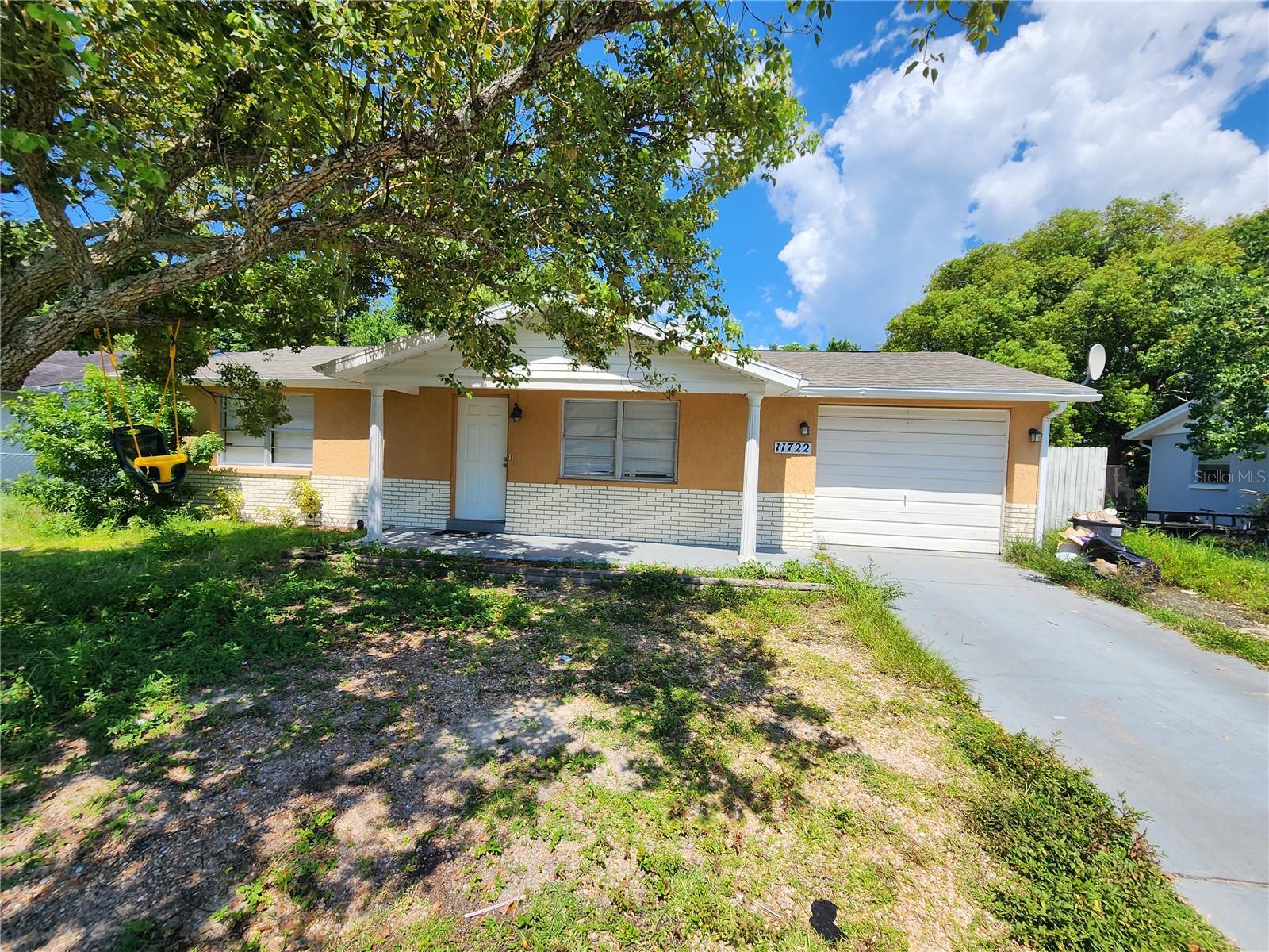 House for rent in Port Richey. 3 beds and 1 bath with 1 car garage. Updated kitchen with granite counter tops, title flooring, fenced backyard.