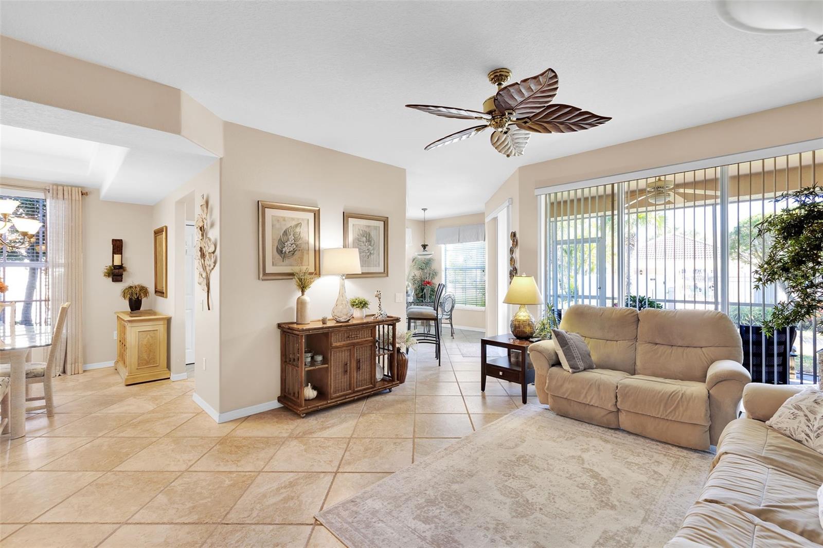 ARIELLE ON PALMER RANCH SEC 1 - Residential