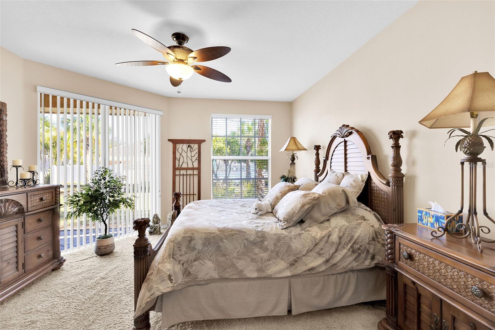 ARIELLE ON PALMER RANCH SEC 1 - Residential