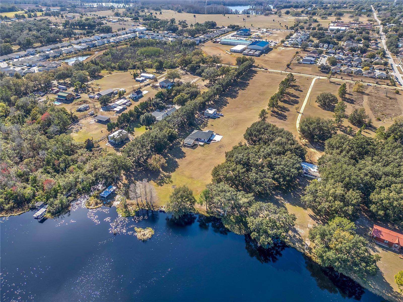 GROVELAND FARMS 30-22-25 - Residential