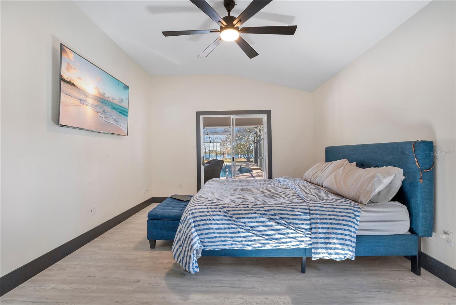 GROVELAND FARMS 30-22-25 - Residential