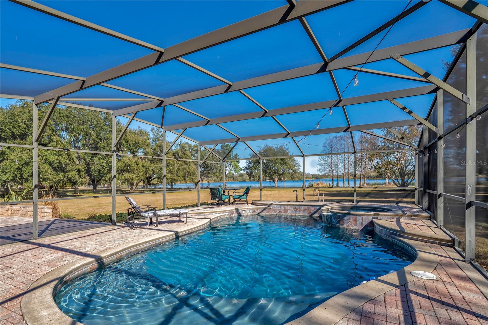 GROVELAND FARMS 30-22-25 - Residential