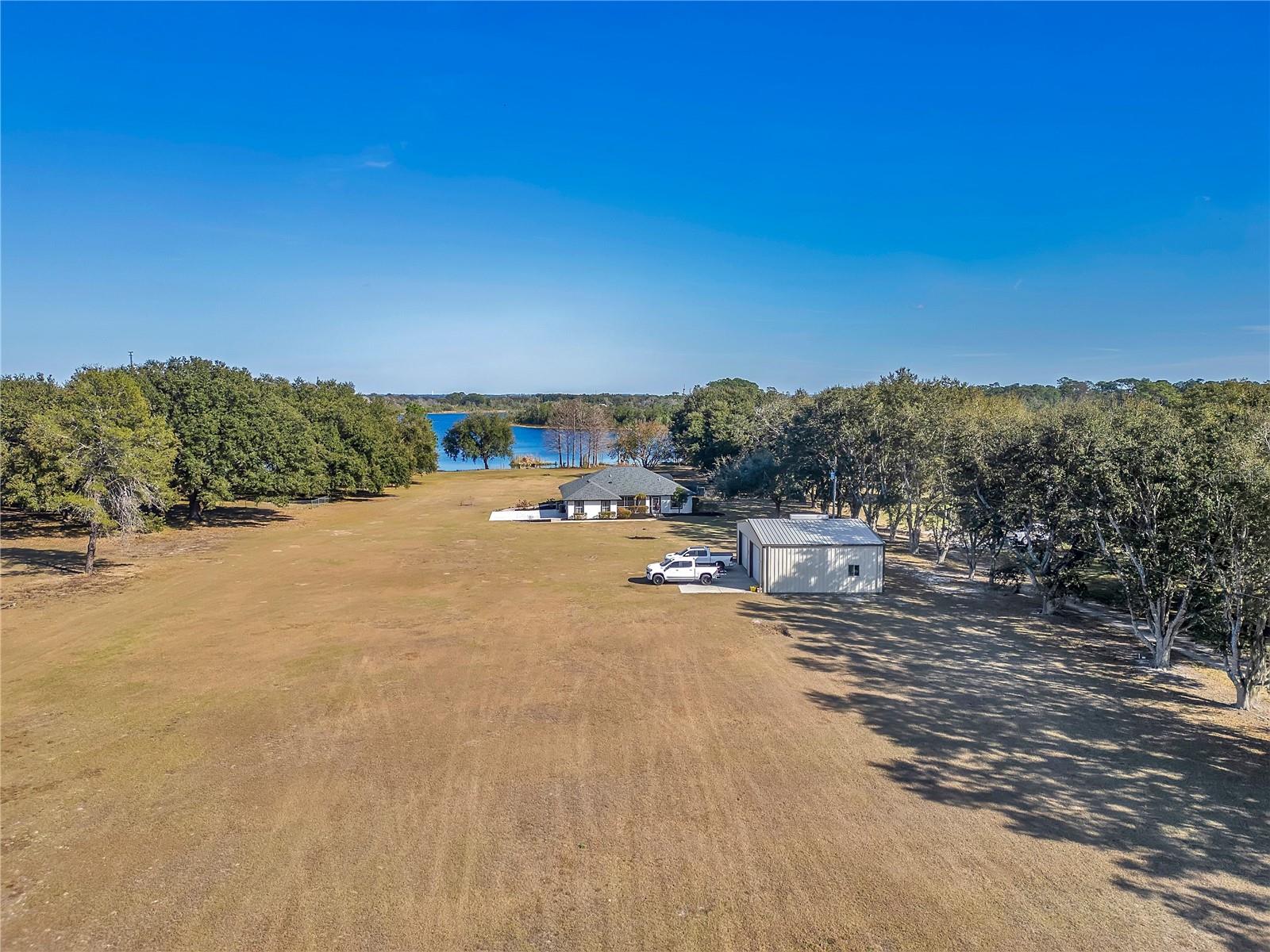 GROVELAND FARMS 30-22-25 - Residential