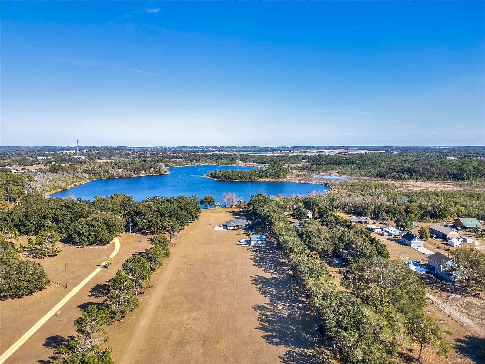 GROVELAND FARMS 30-22-25 - Residential