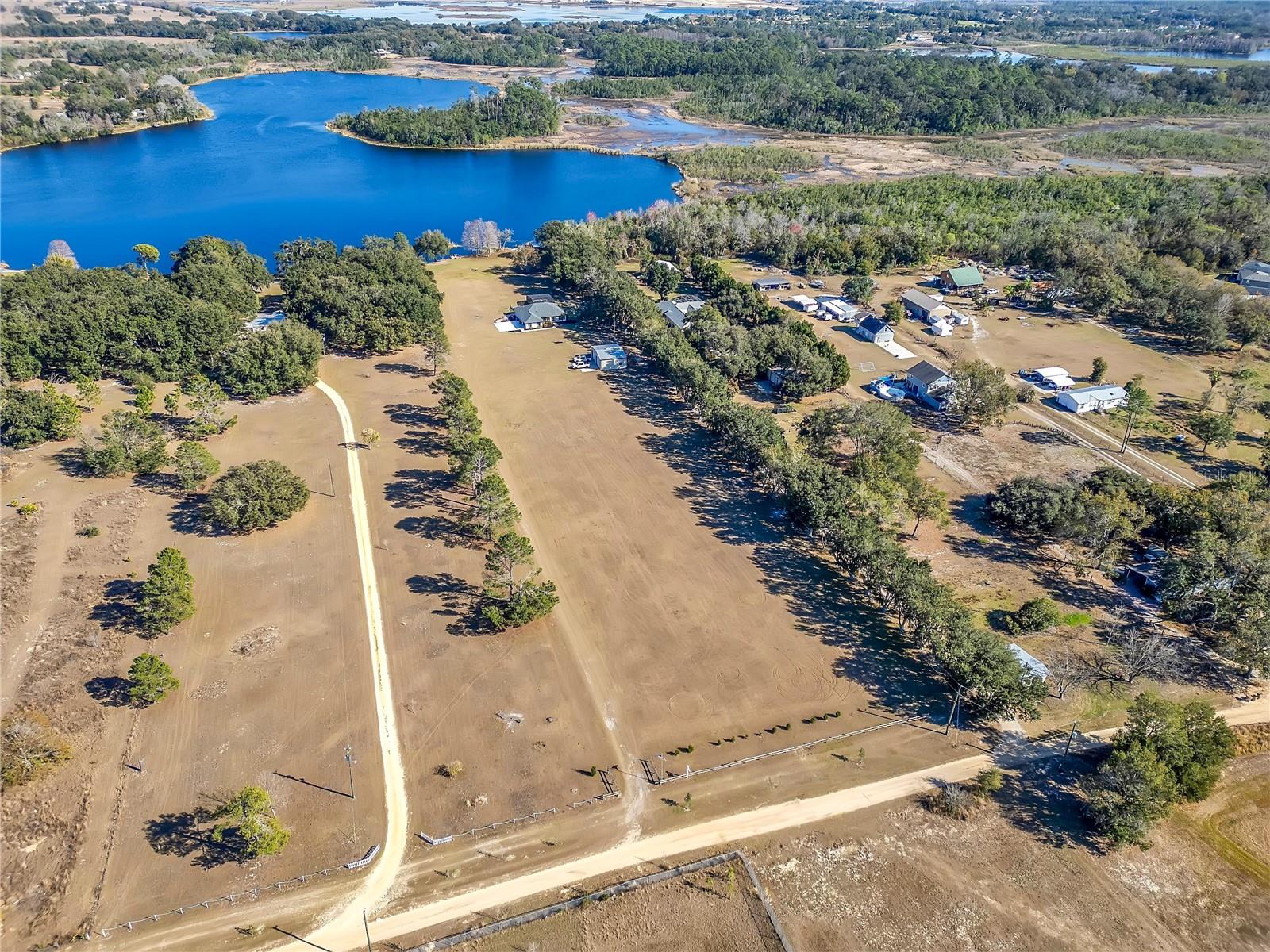 GROVELAND FARMS 30-22-25 - Residential