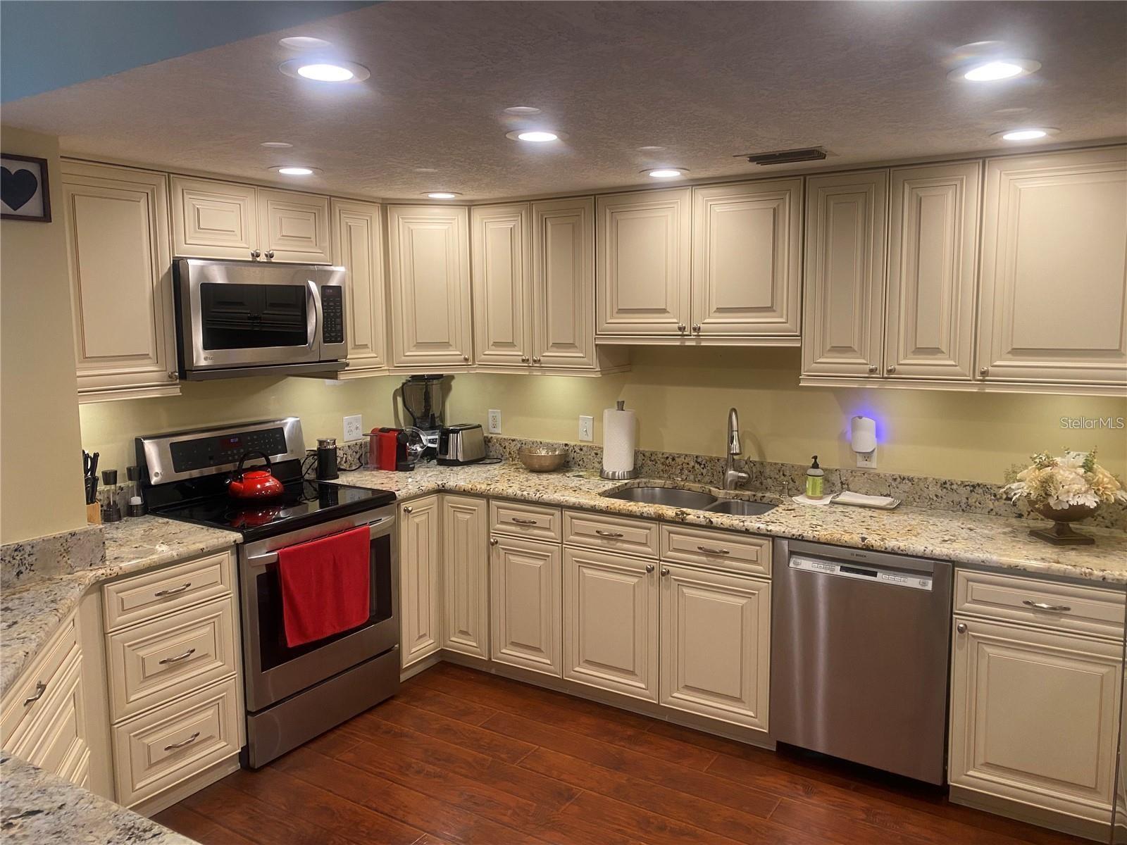 BRIDGETON NORTH CONDO - Residential