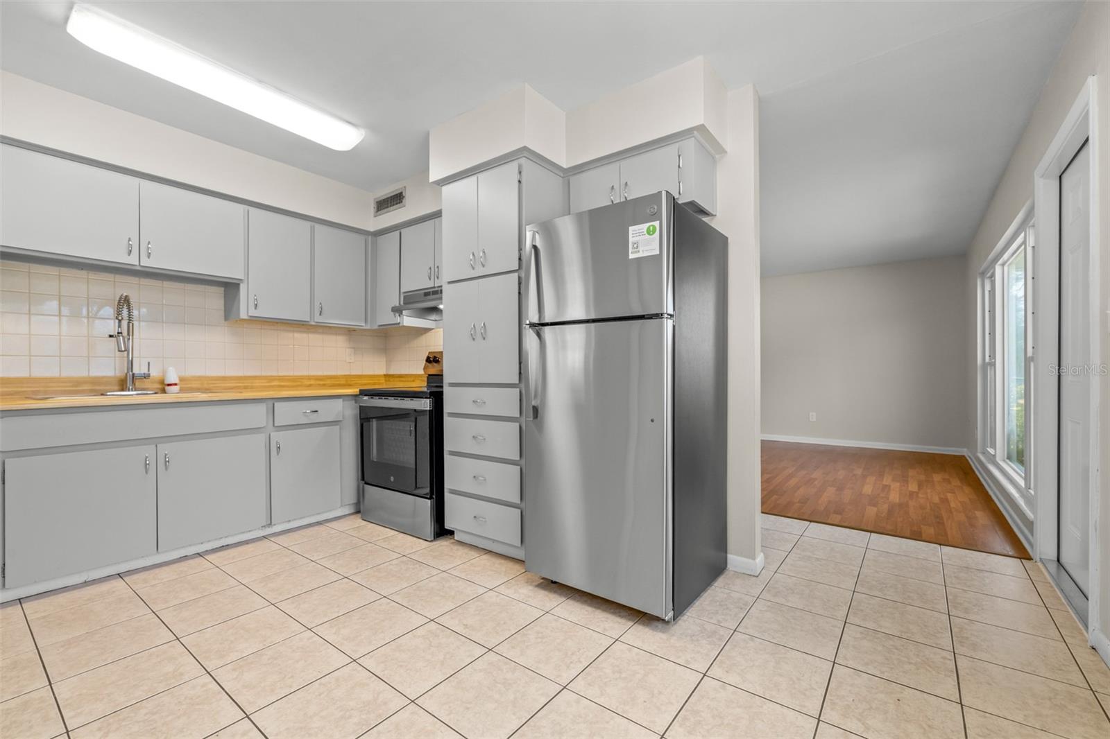 FLORAL GARDENS UNIT 1 - Residential