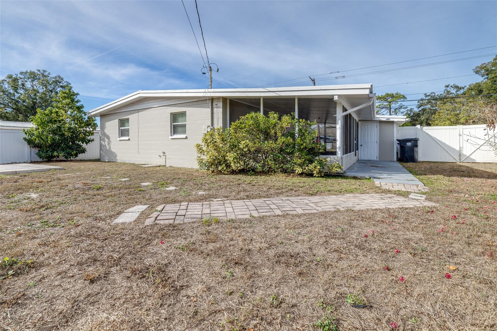 FLORAL GARDENS UNIT 1 - Residential