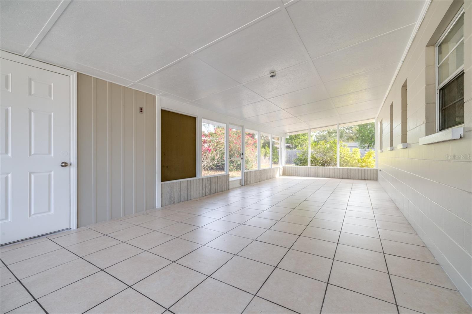 FLORAL GARDENS UNIT 1 - Residential