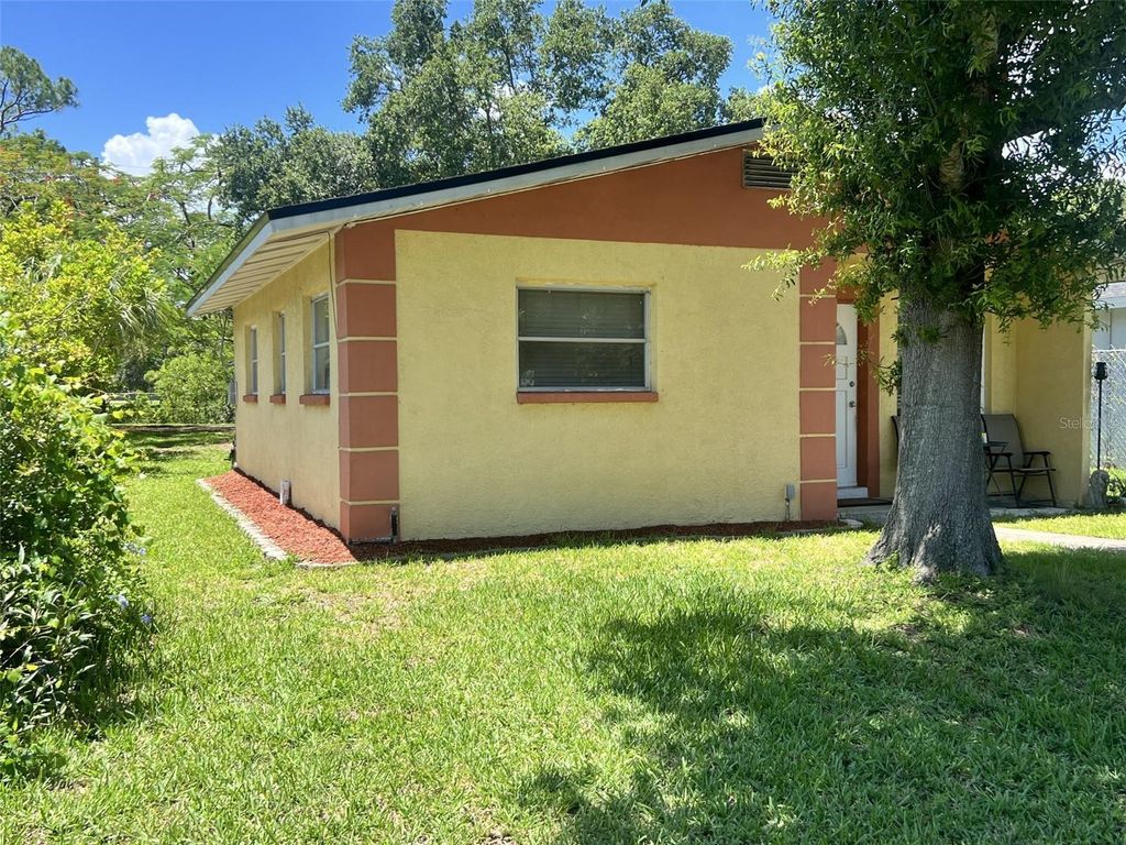 Photo of 772 71st Avenue N, St Petersburg, FL 33702 (MLS # TB8378793)
