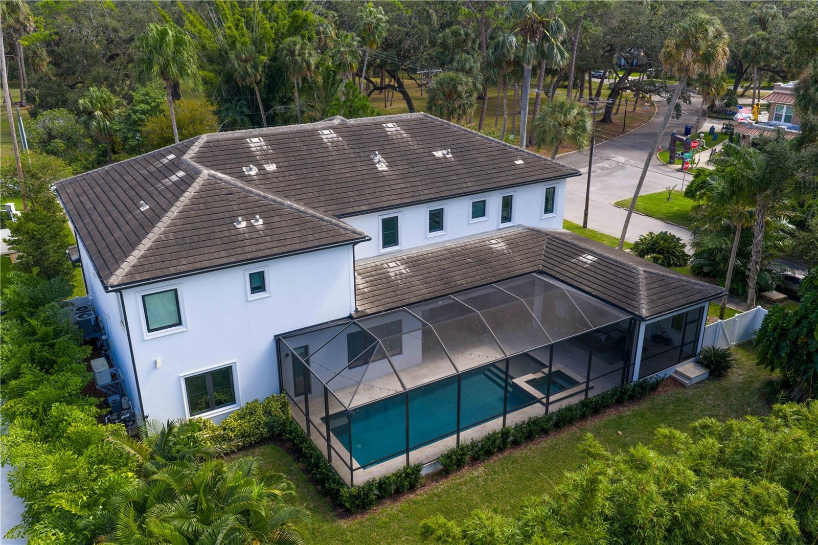 BEACH PARK - Residential