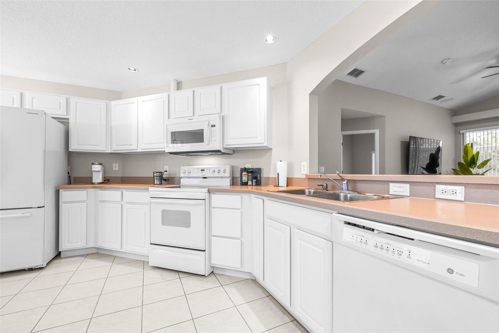 RIDGEWOOD LAKES VILLAGE 04B - Residential