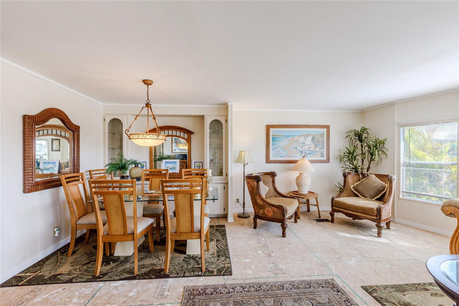 HOLIDAY MOBILE ESTATES - Residential