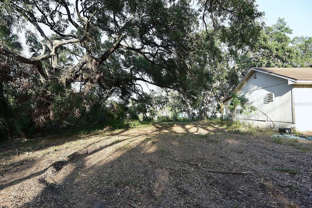 Photo of 7610 Anna Avenue, Gibsonton, FL 33534 (MLS # W7878795)