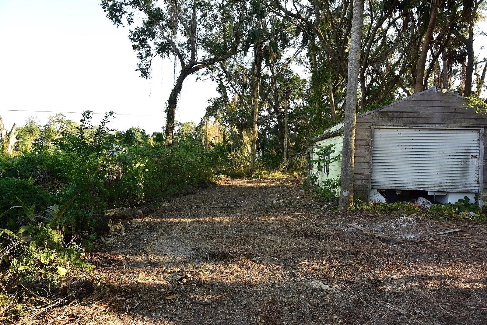 UNPLATTED - Residential