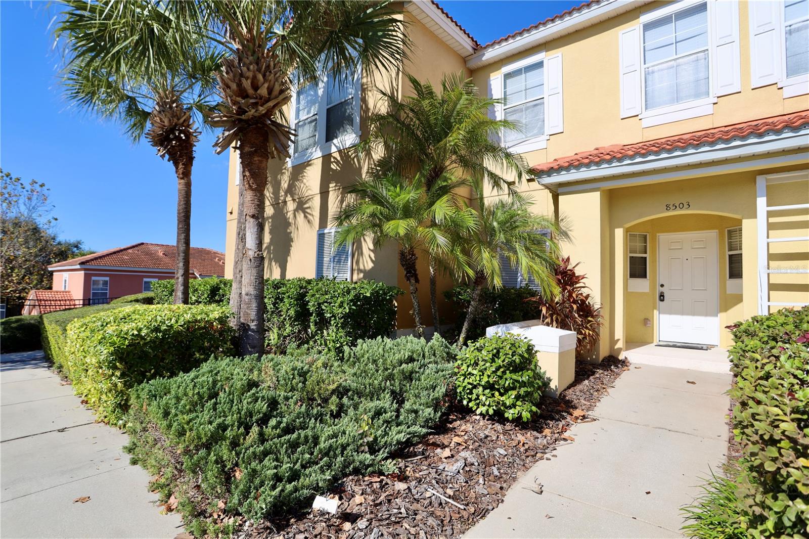 ENCANTADA PH 1 - Residential