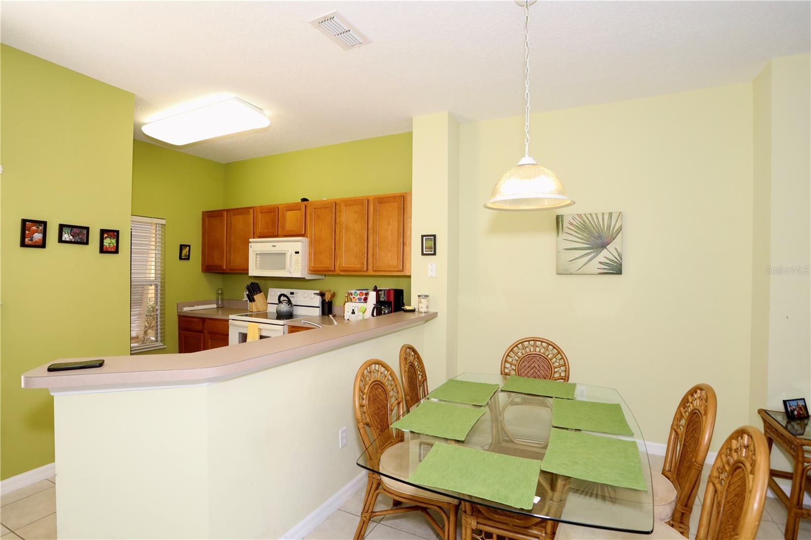 ENCANTADA PH 1 - Residential