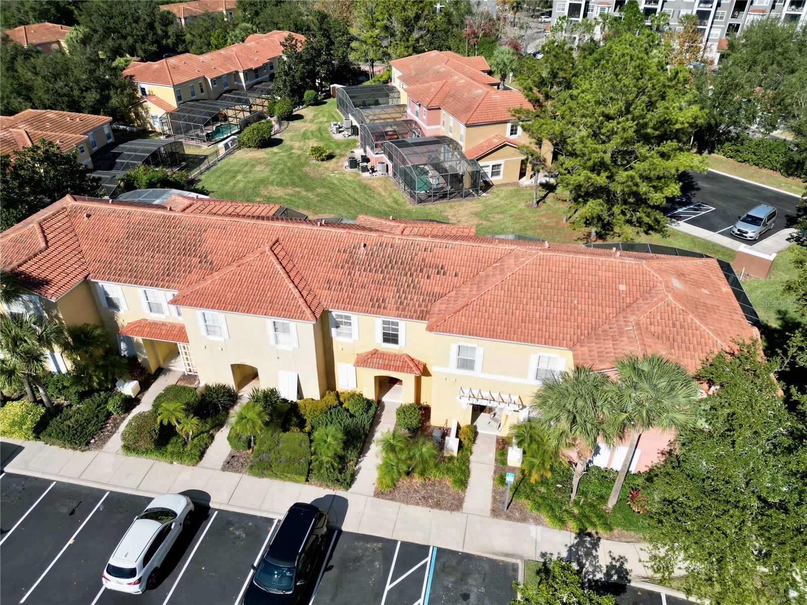 ENCANTADA PH 1 - Residential