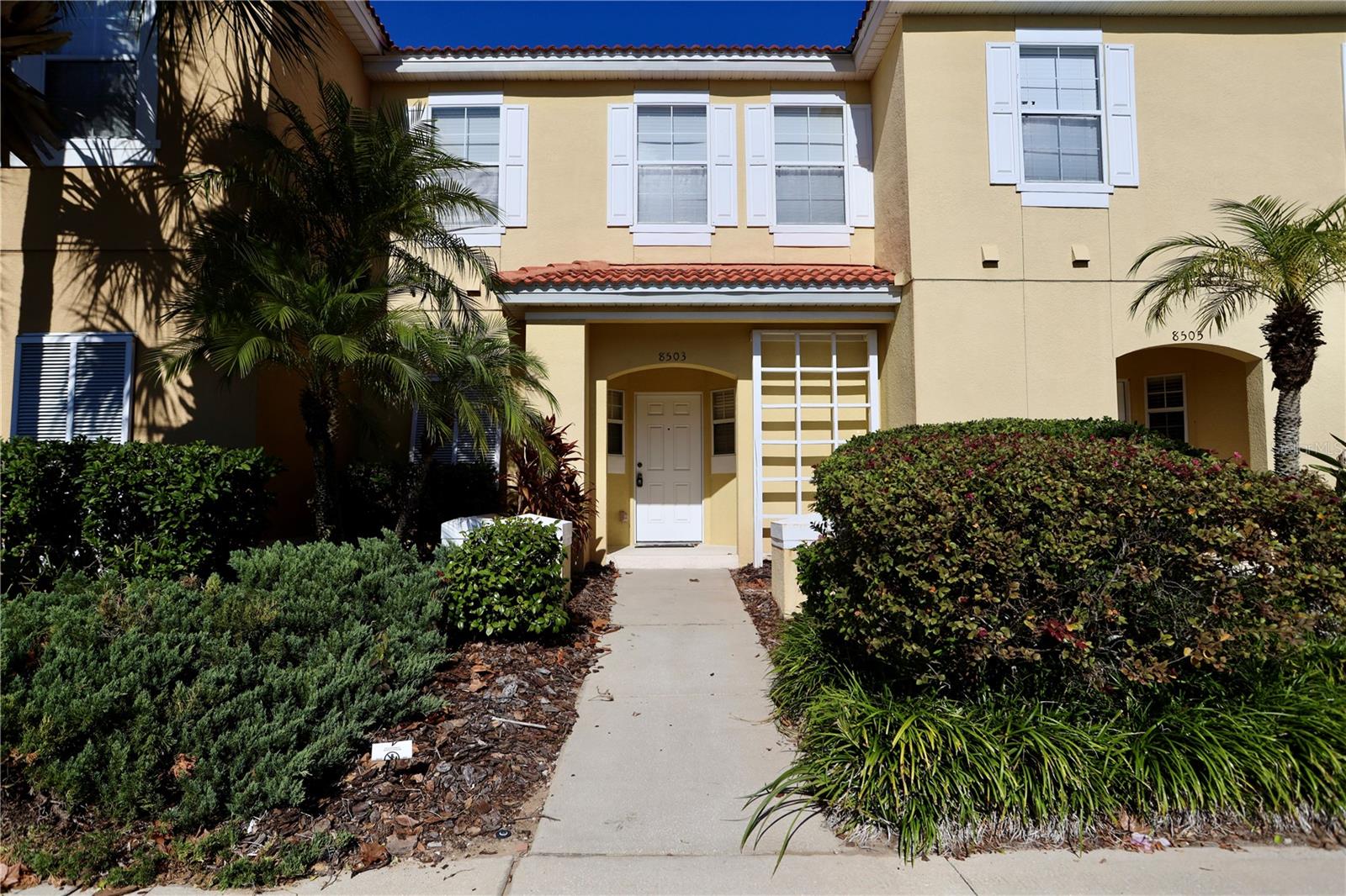 ENCANTADA PH 1 - Residential