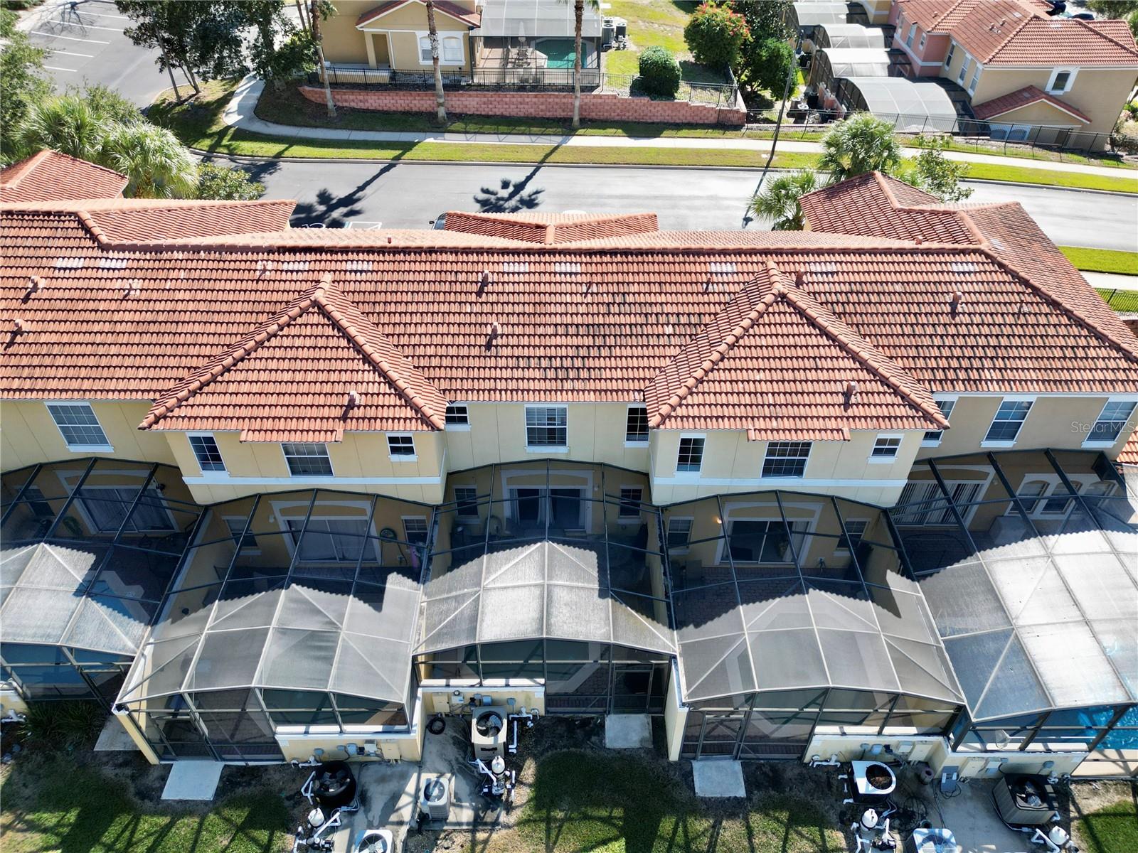 ENCANTADA PH 1 - Residential