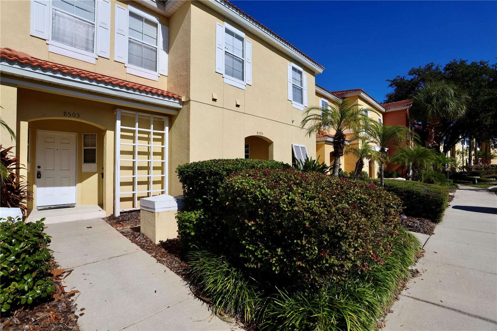 ENCANTADA PH 1 - Residential