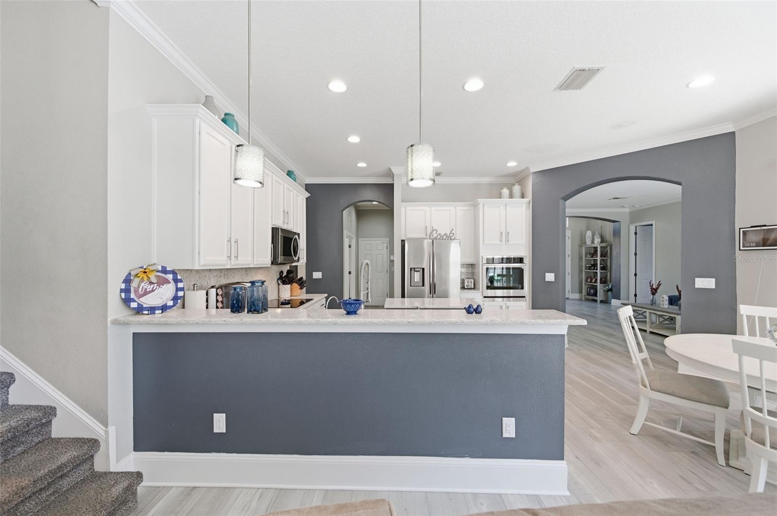 WATERS EDGE - Residential