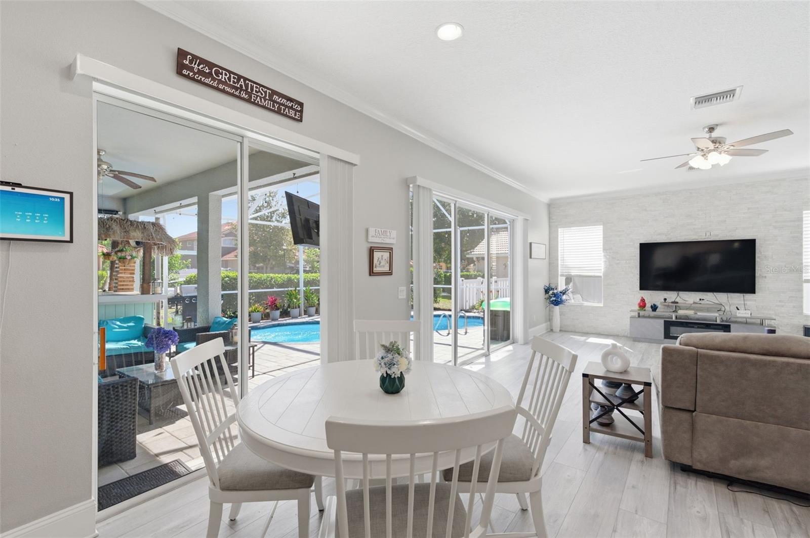 WATERS EDGE - Residential