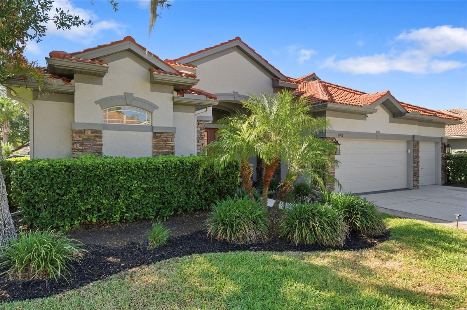 11508 OYSTER BAY CIRCLE