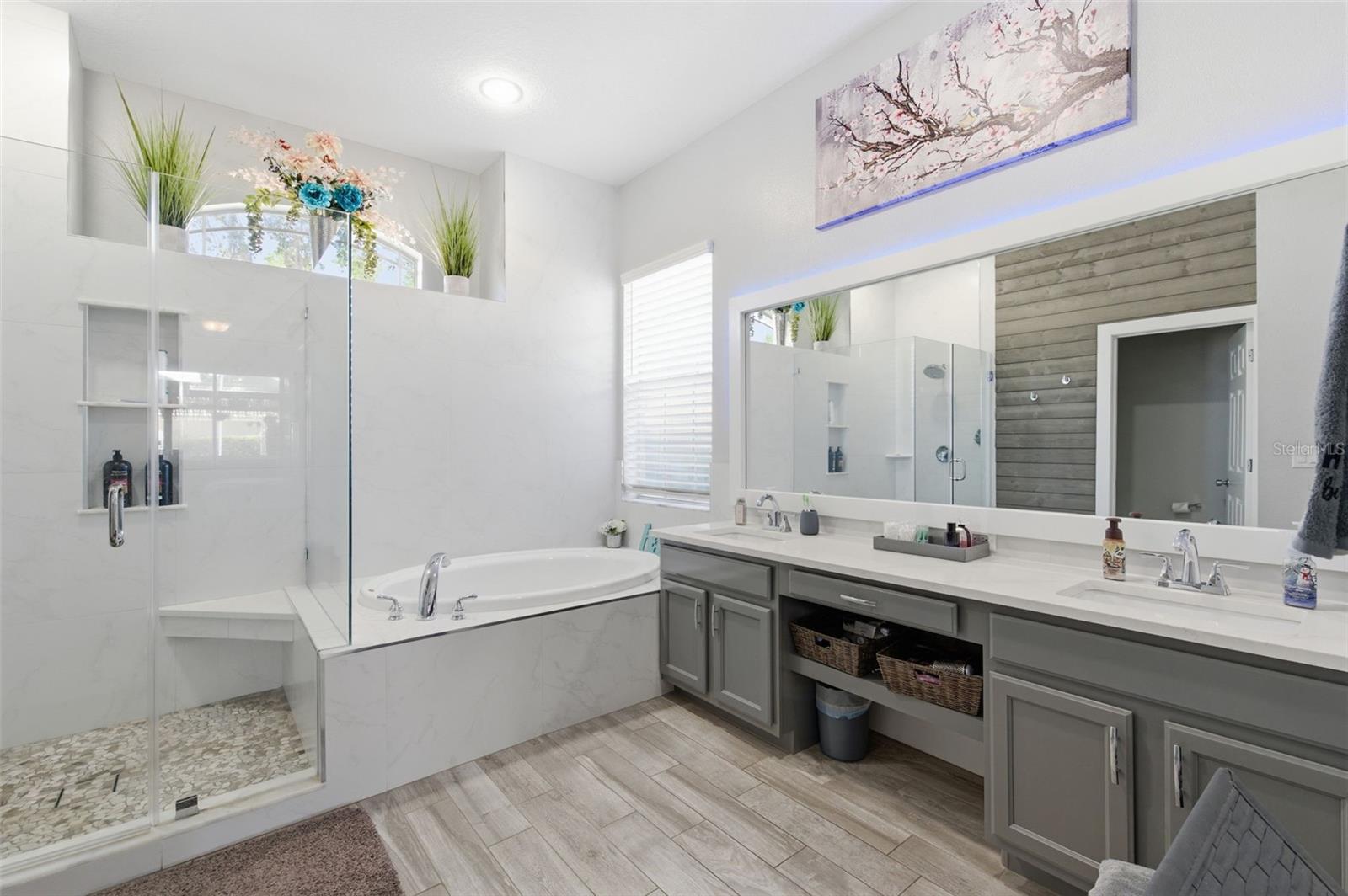 WATERS EDGE - Residential