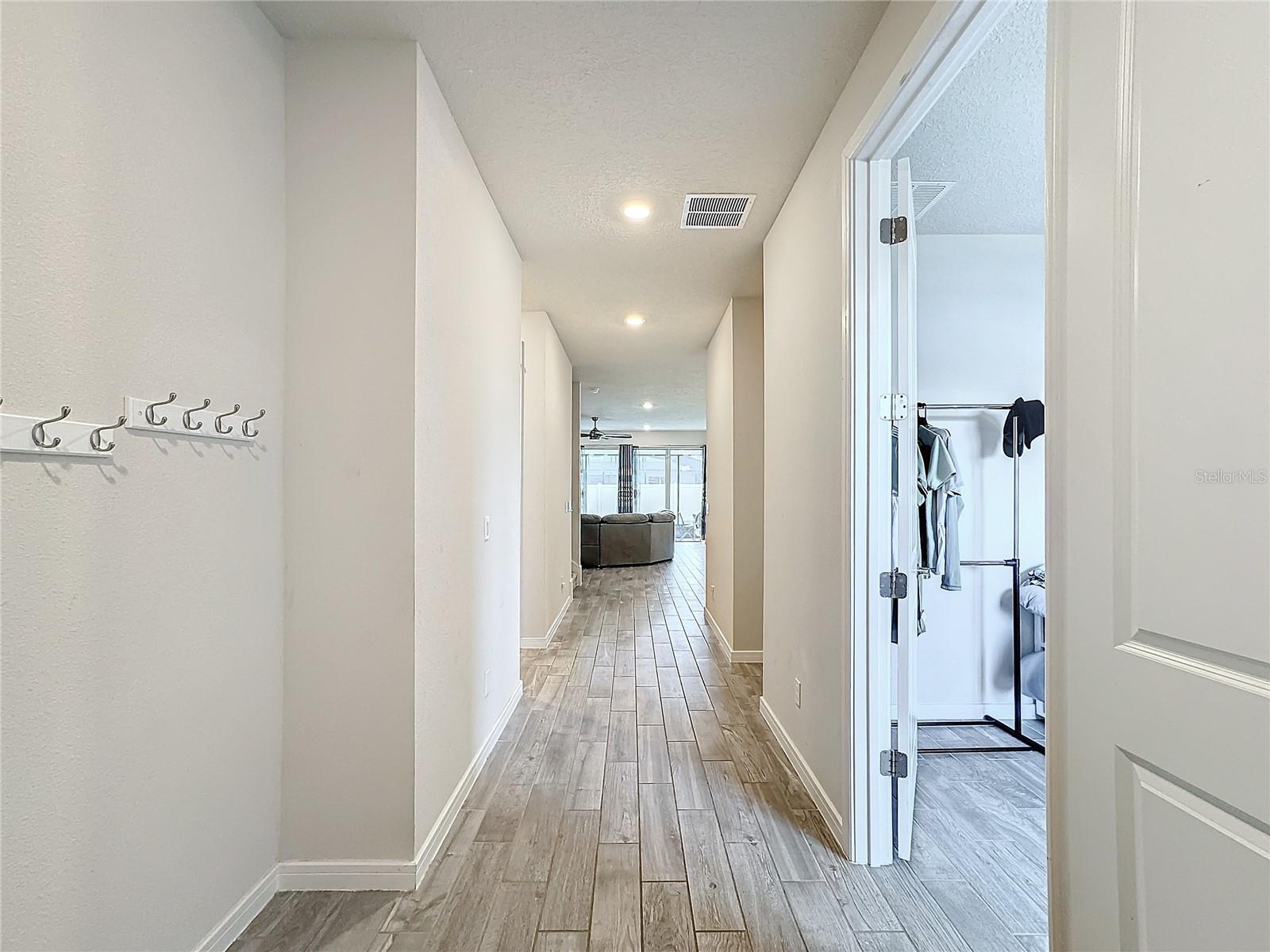 SPLIT OAK RESERVE - Residential