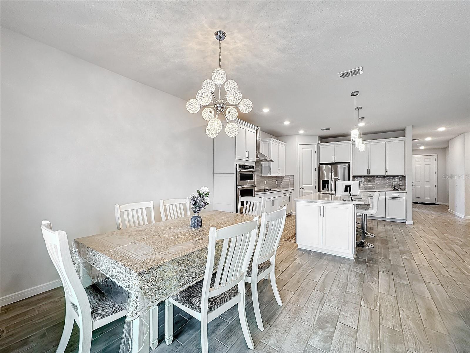 SPLIT OAK RESERVE - Residential