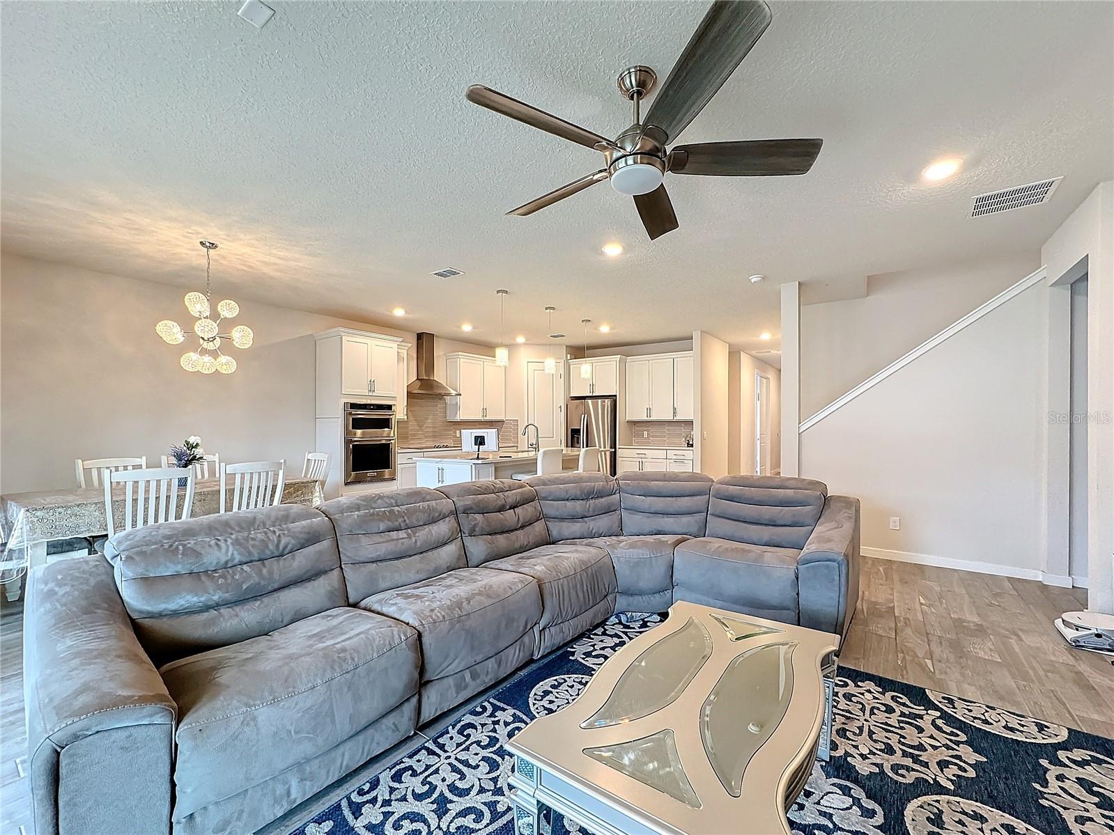SPLIT OAK RESERVE - Residential