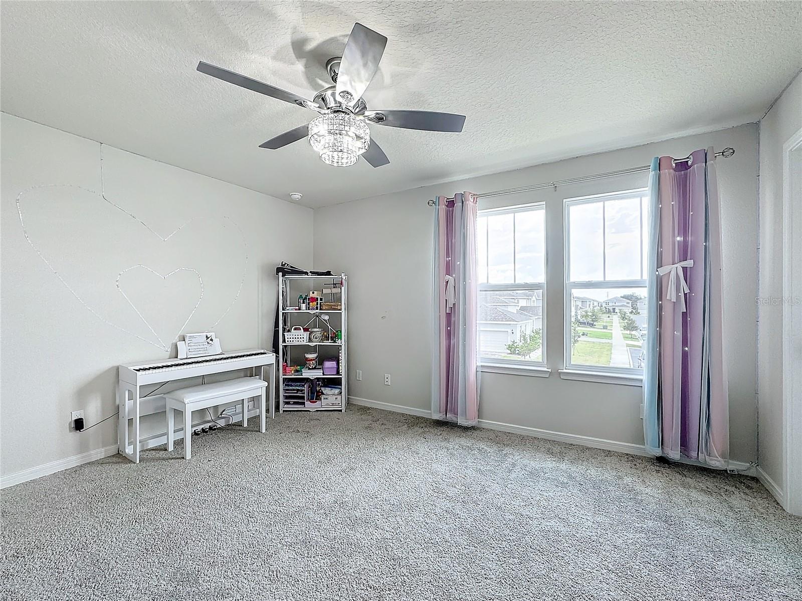 SPLIT OAK RESERVE - Residential