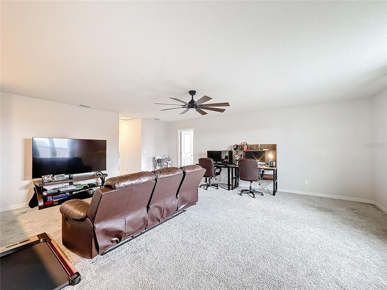 SPLIT OAK RESERVE - Residential
