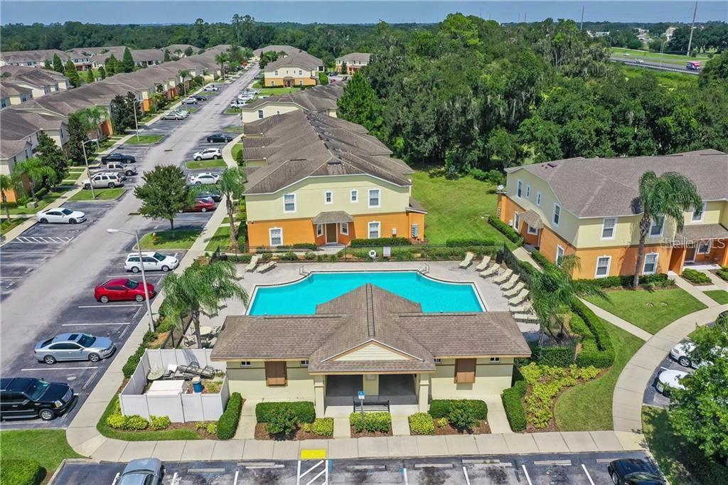 AUTUMNWOOD GROVE - Residential Lease