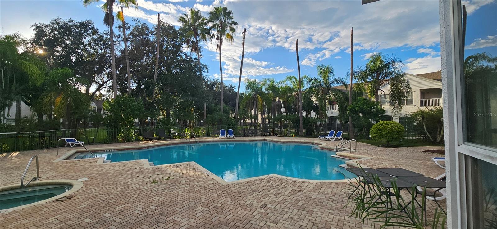 SUNERT LAKE - Residential Lease