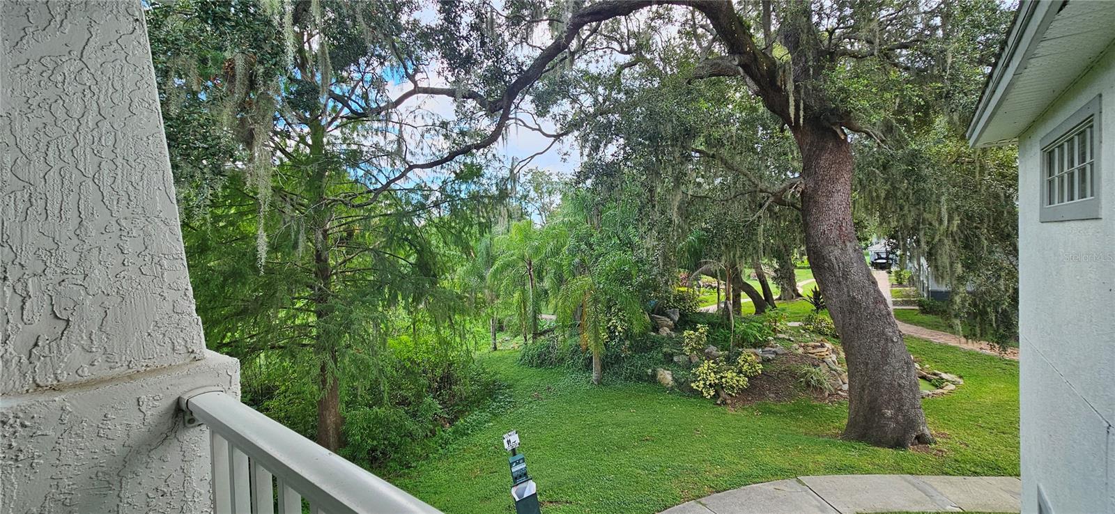 SUNERT LAKE - Residential Lease