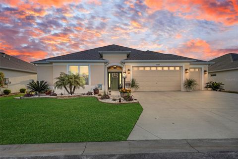 5857 MACKENZIE AVENUE THE VILLAGES FL 32163