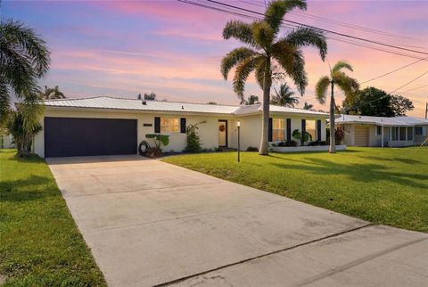 Photo of 2835 SE 18th Avenue, Cape Coral, FL 33904 (MLS # A4696583)