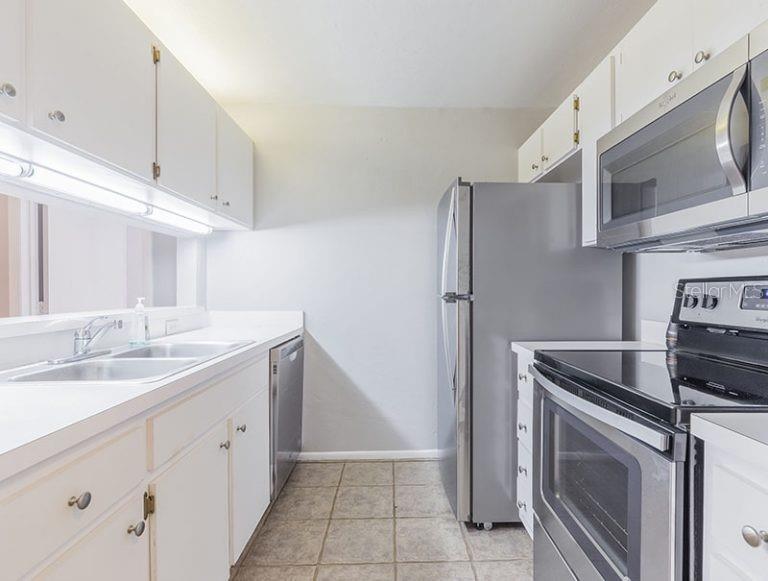 4000 SW 23RD STREET 3-208, #3