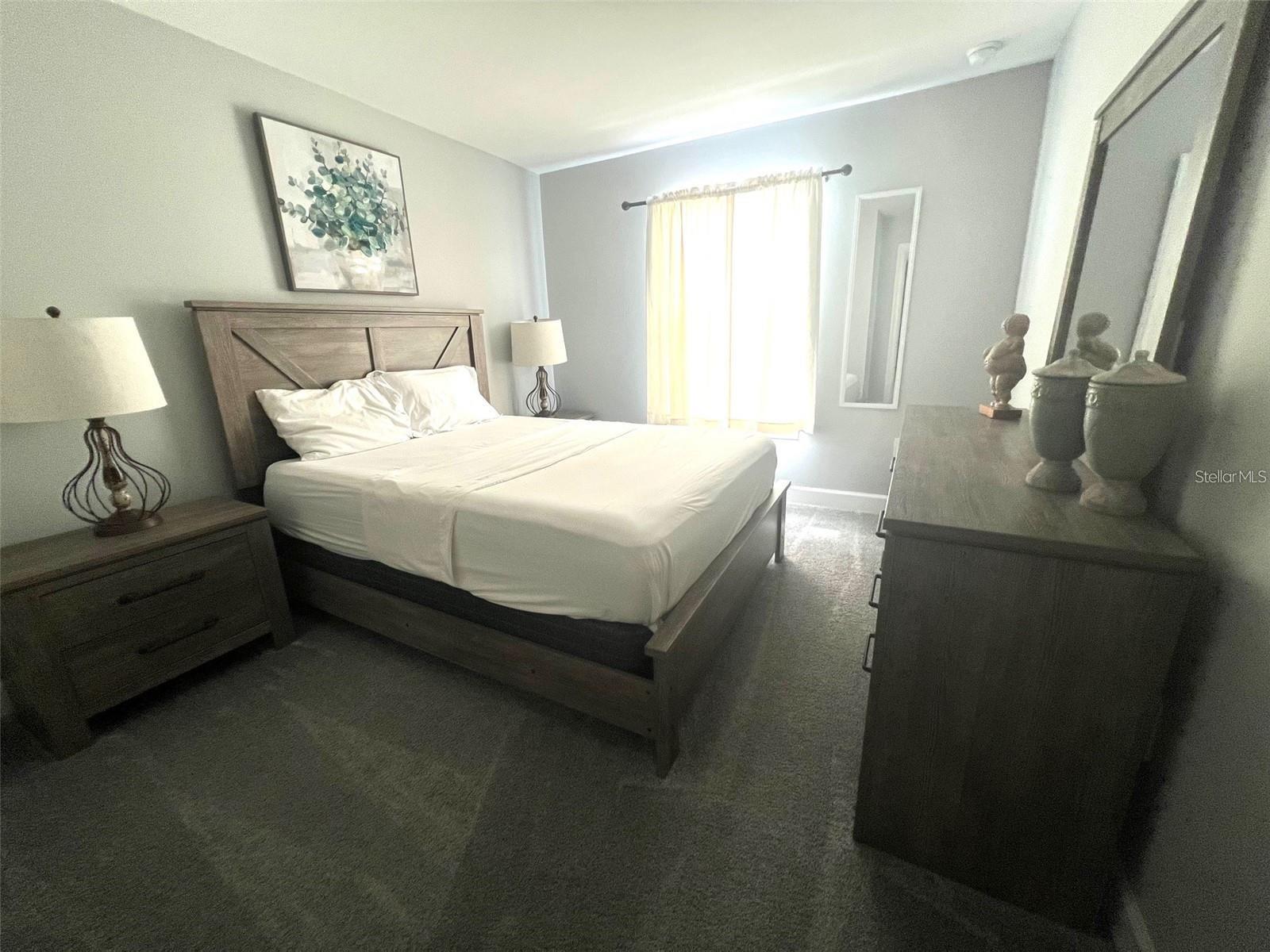 SAPPHIRE POINT AT LAKEWOOD RANCH - Residential Lease