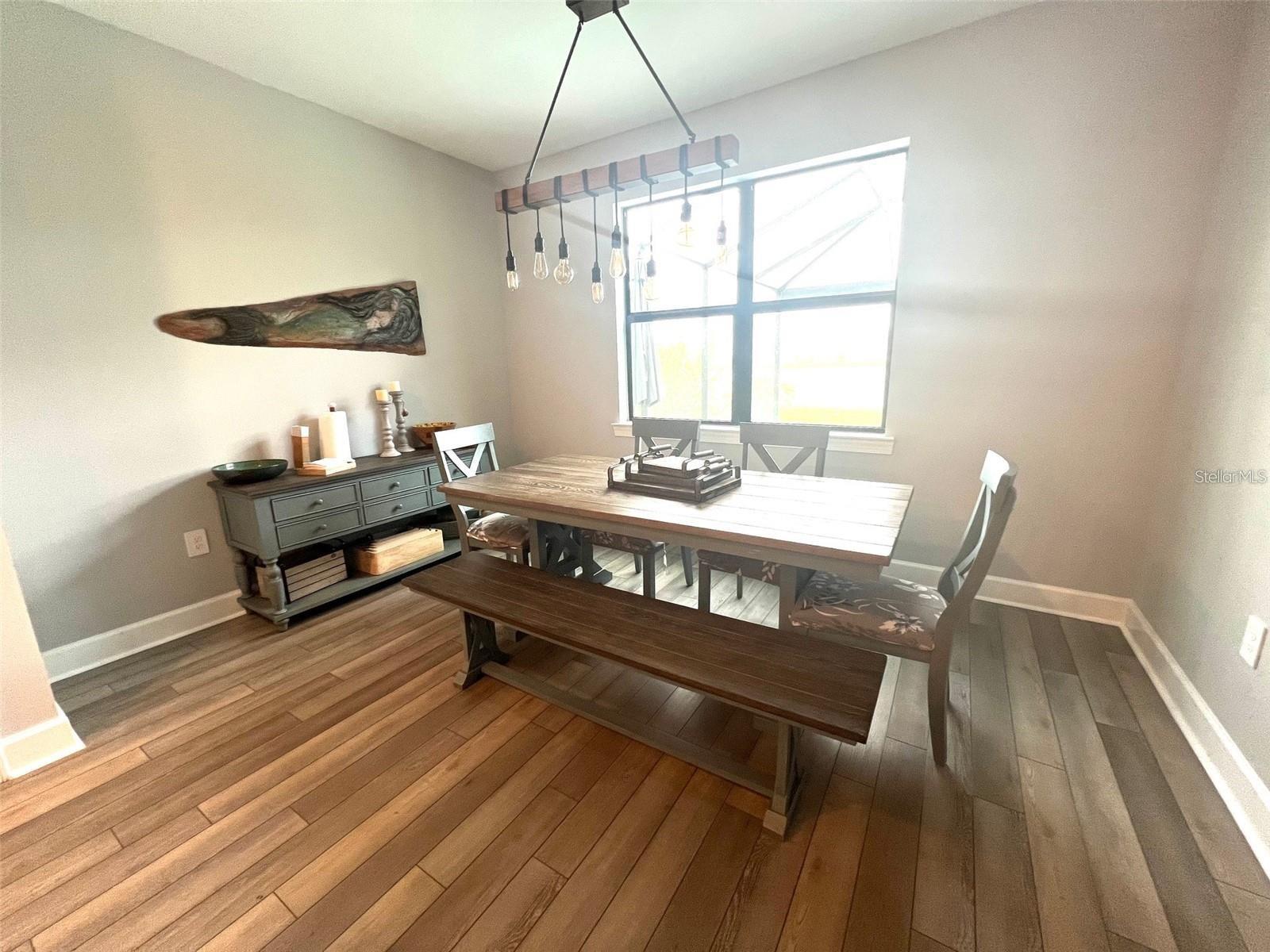 SAPPHIRE POINT AT LAKEWOOD RANCH - Residential Lease